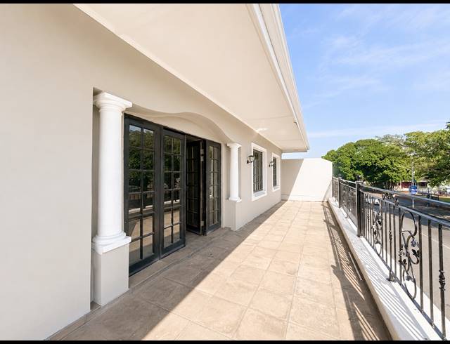 516M² CO-WORKING SPACE TO LET IN BEREA WEST